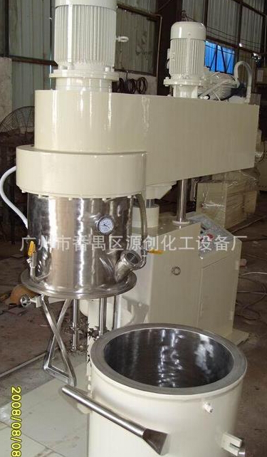 乳化真空攪拌機(jī)哪來的‘倍增效果’？